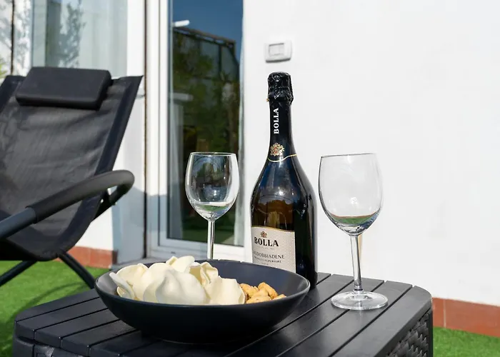 Domvs Tibvrtina - Solarium Zone, Terrace, A-C, Roma